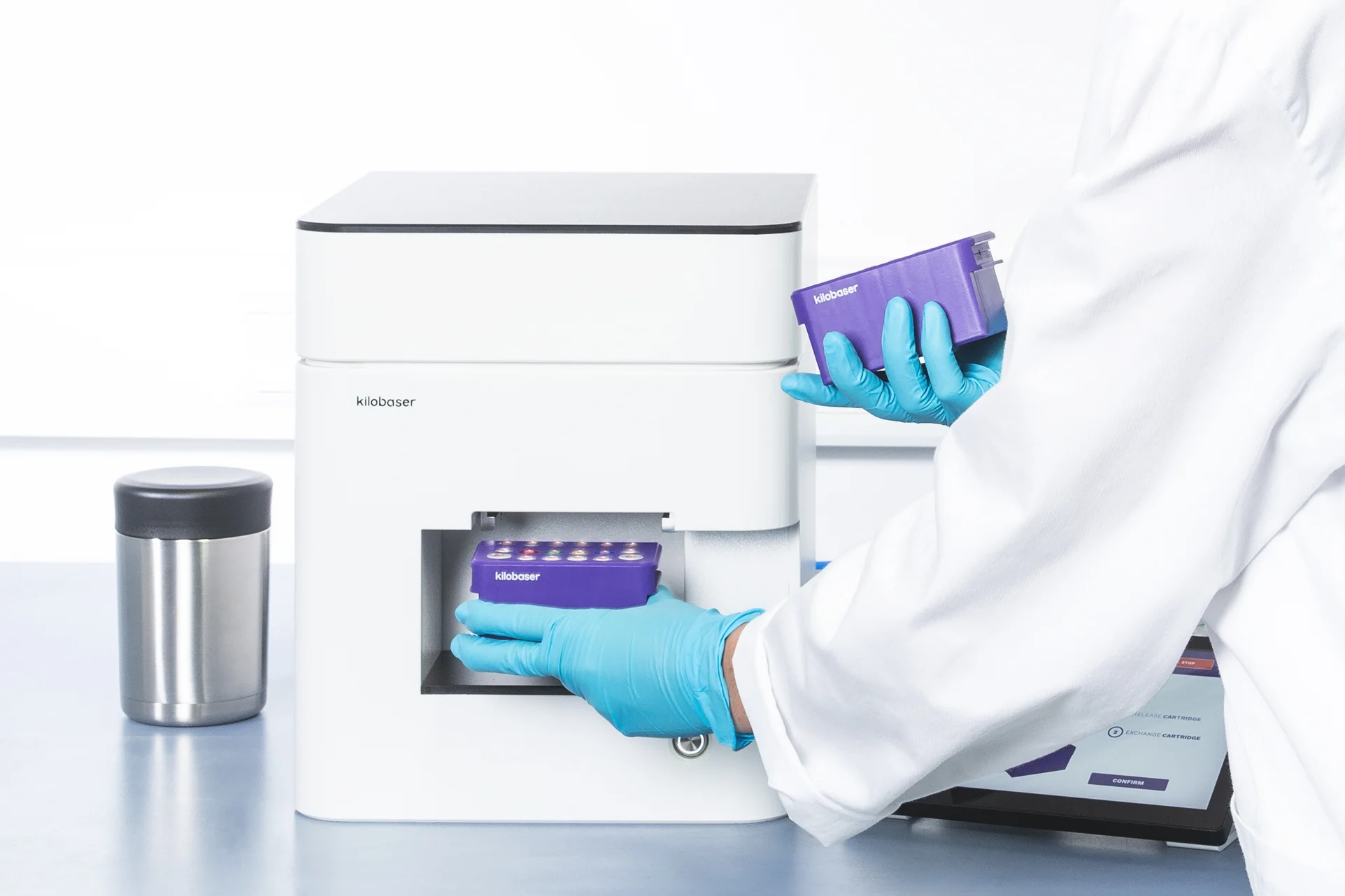 Reagent Cartridge in DNA Synthesizer, RNA Synthesizer